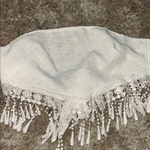 SHEIN White Lace Trim Crop Top